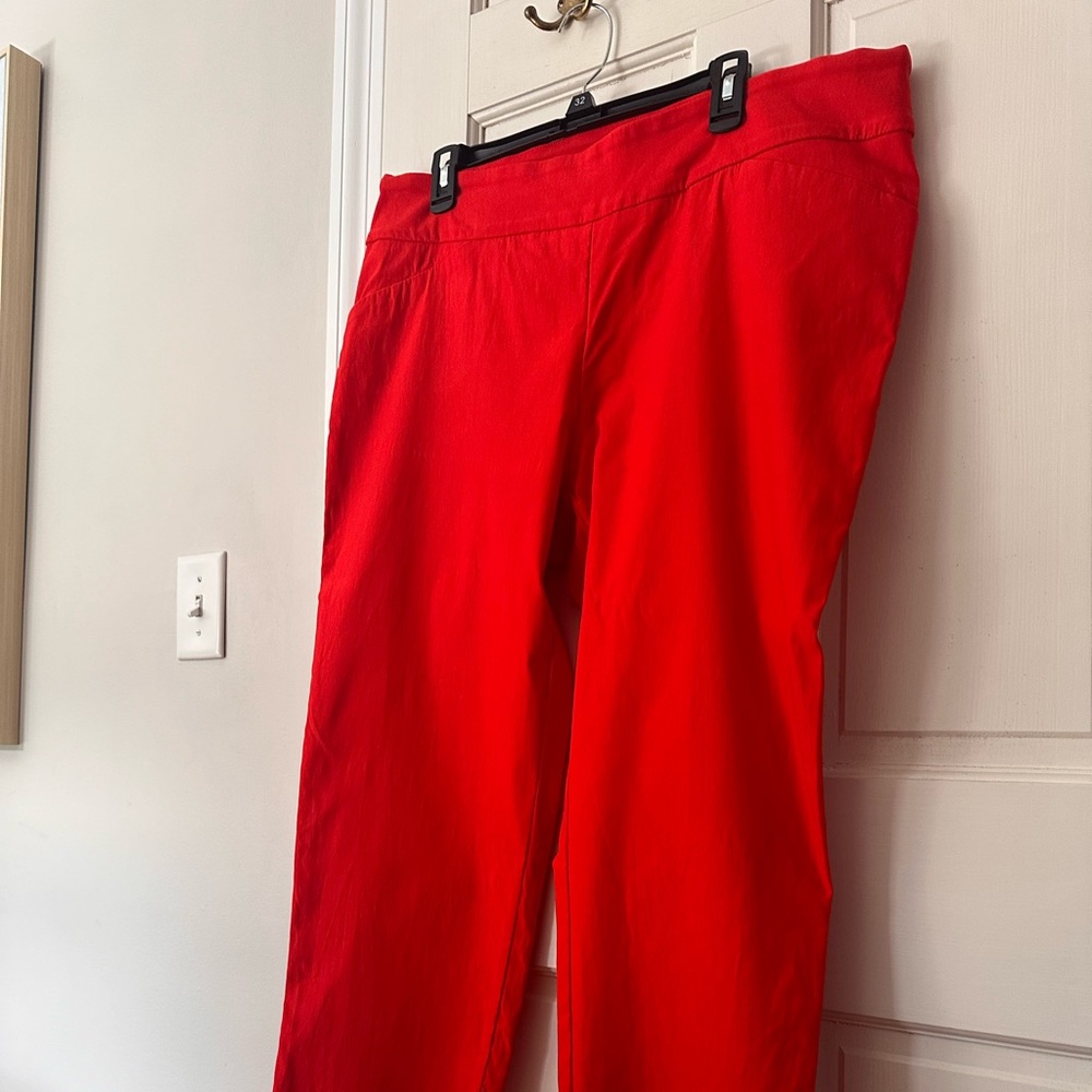 Tribal plus Size Women’s cropped Red pants. Almost new-worn once.